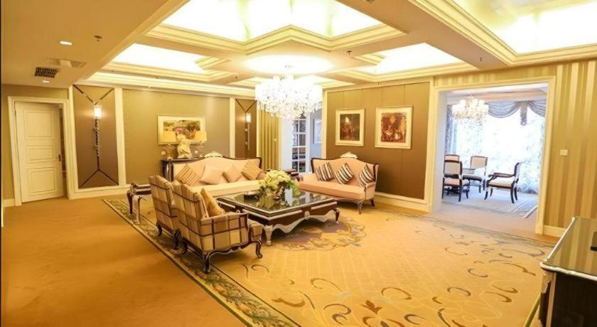 Country Garden Phoenix Hotel Shenyang Exterior foto