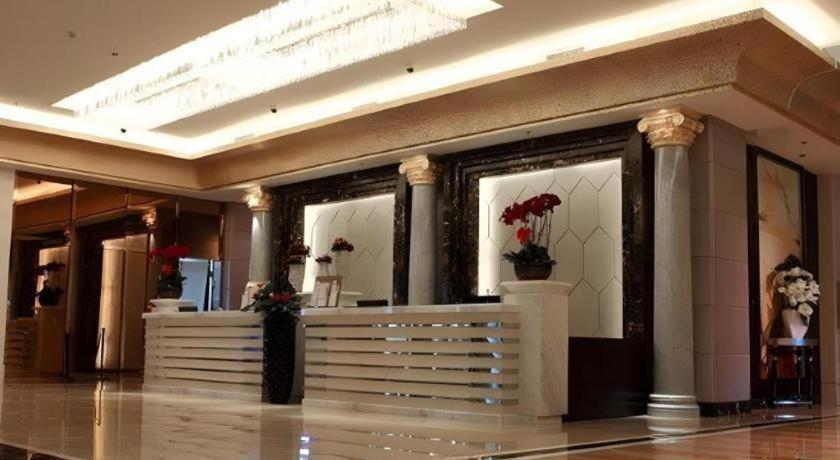 Country Garden Phoenix Hotel Shenyang Exterior foto