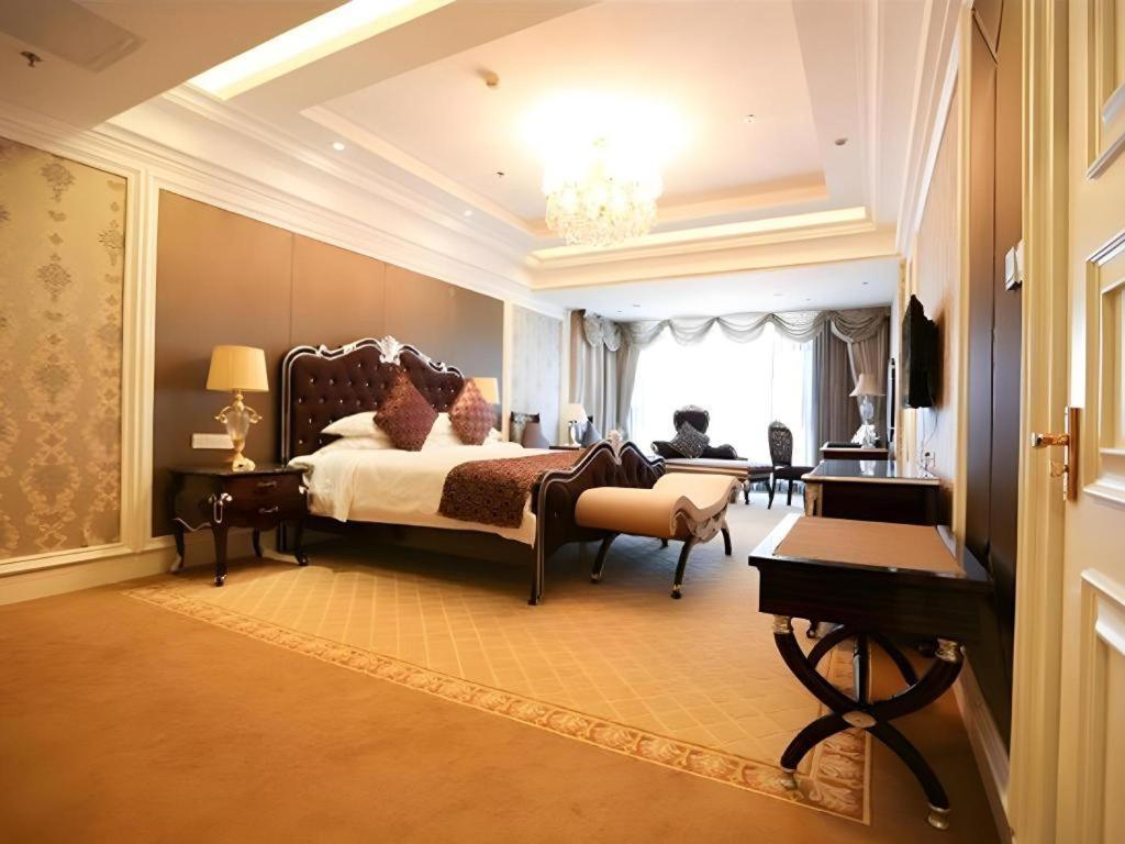 Country Garden Phoenix Hotel Shenyang Exterior foto